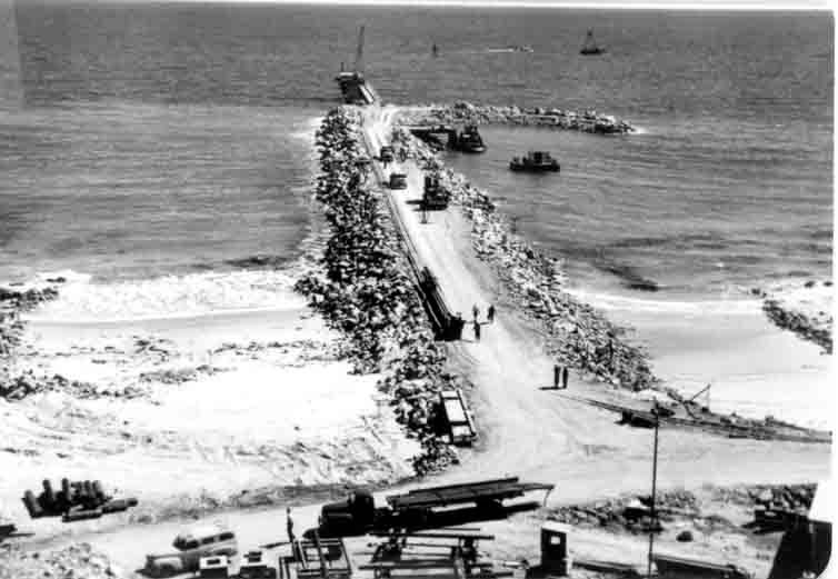 Port Stanvac breakwater under construction, 1964
